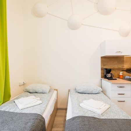 Jm Rooms Lubicz II Krasków Exterior foto