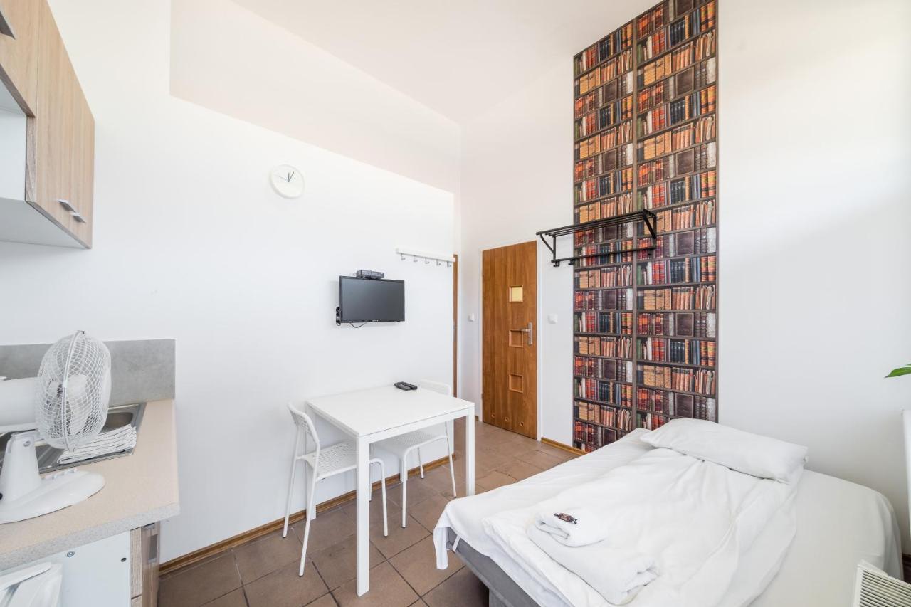 Jm Rooms Lubicz II Krasków Exterior foto