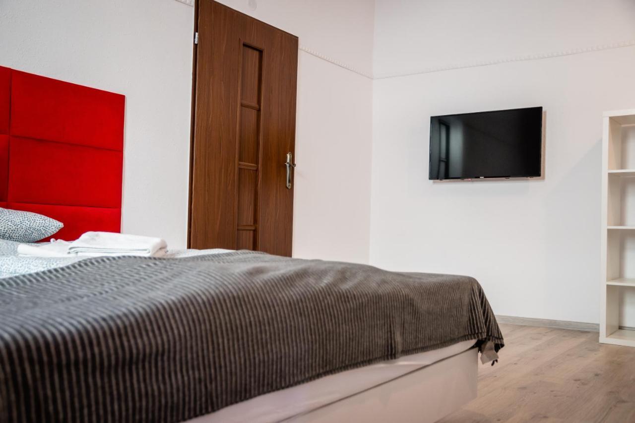 Jm Rooms Lubicz II Krasków Exterior foto